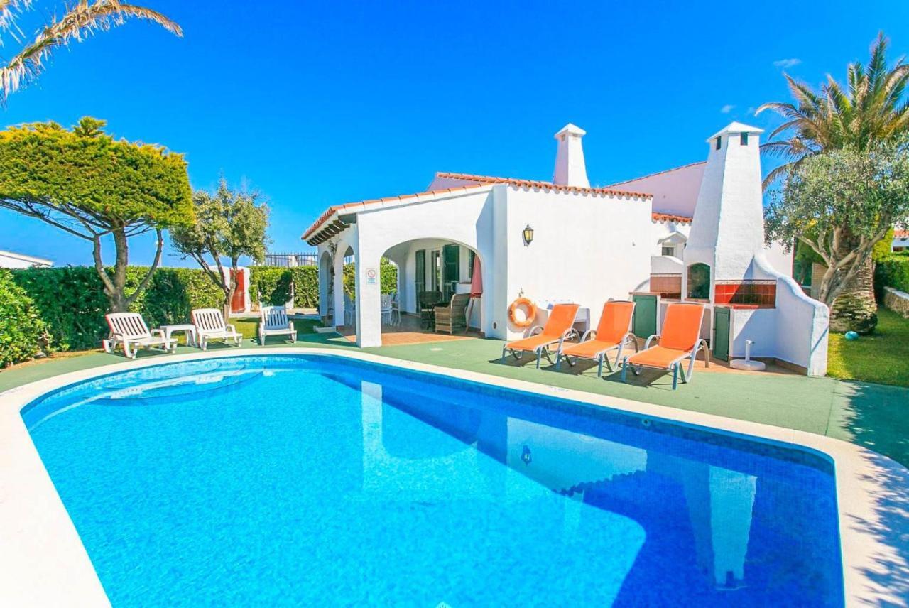 Villa Iris Cala'N Bosch  Exteriör bild